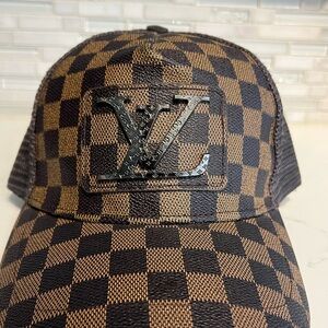LOUIS VUITTON HAT